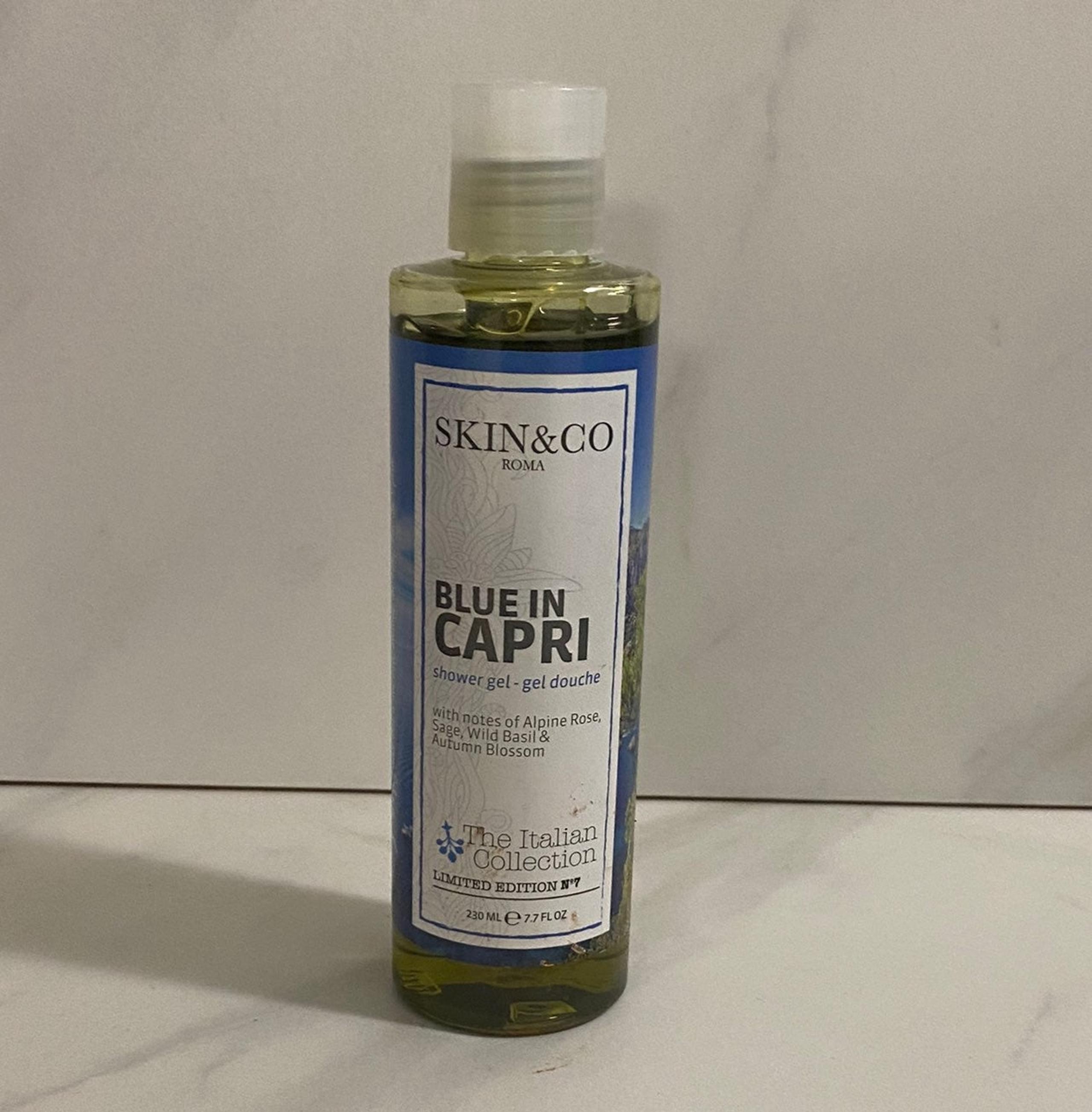 Skin & Co Roma Blue in Capri body wash
