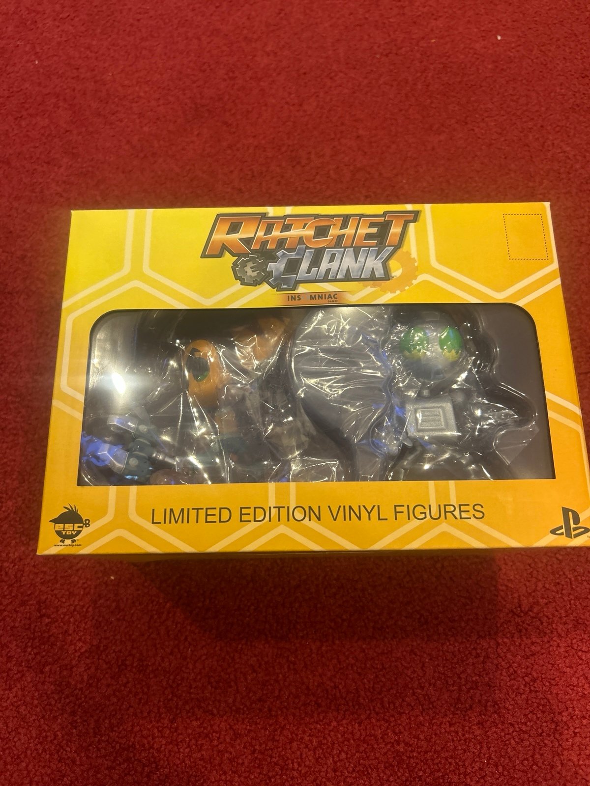 Ratchet and clank limited edition vinyl figures exclusive