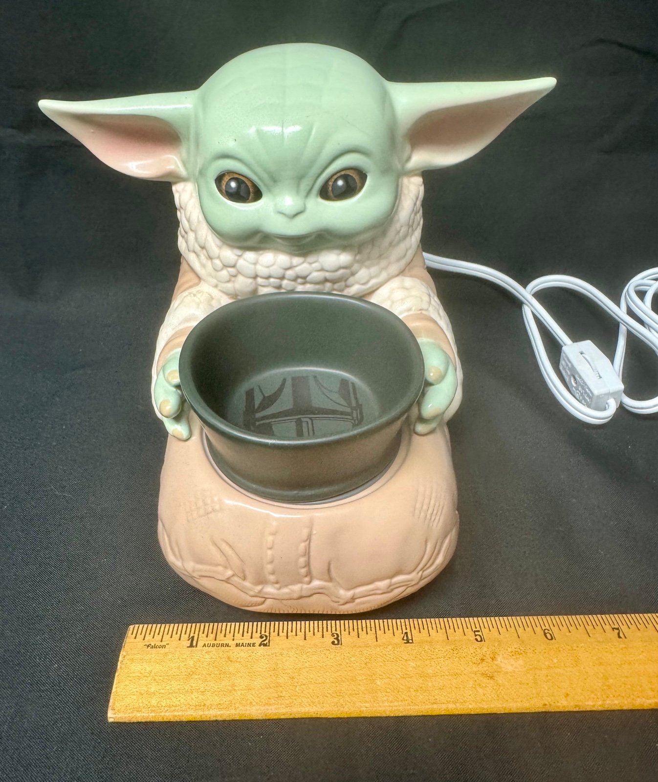 Scentsy Warmer The Child Baby Yoda Grogu The Mandalorian Disney Star Wars