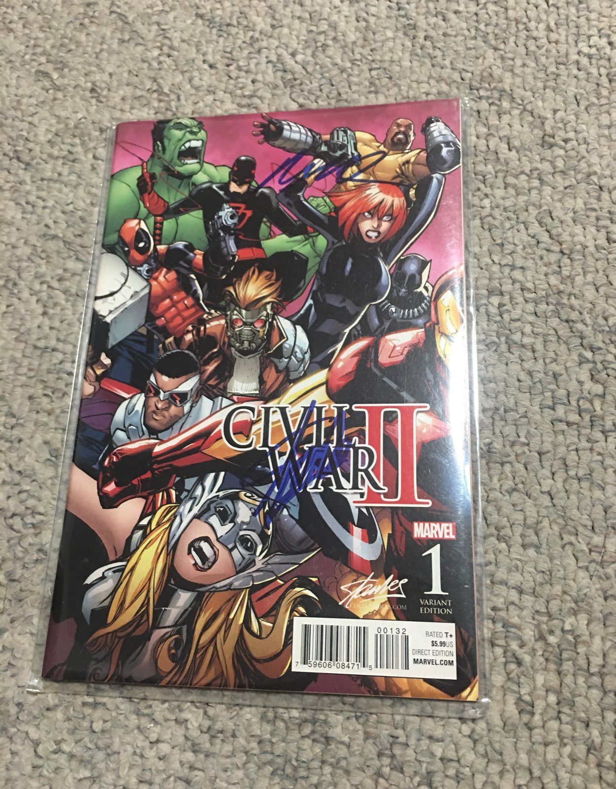 Stan Lee Signed Civil War Comic Book