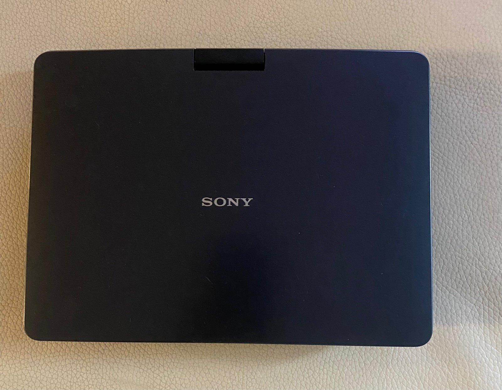 portable DVD player/ battery/ home car tv conn cable/ R control / headset/ case