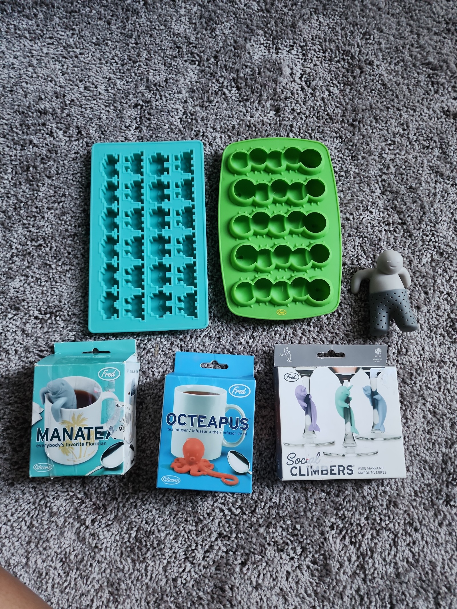Fred Tea Infuser and Ice Mold Lot