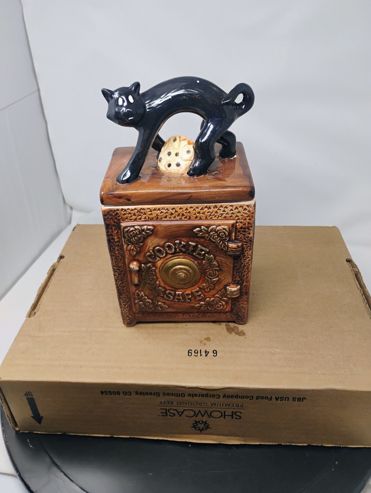 VTG Black cat cookie safe/jar