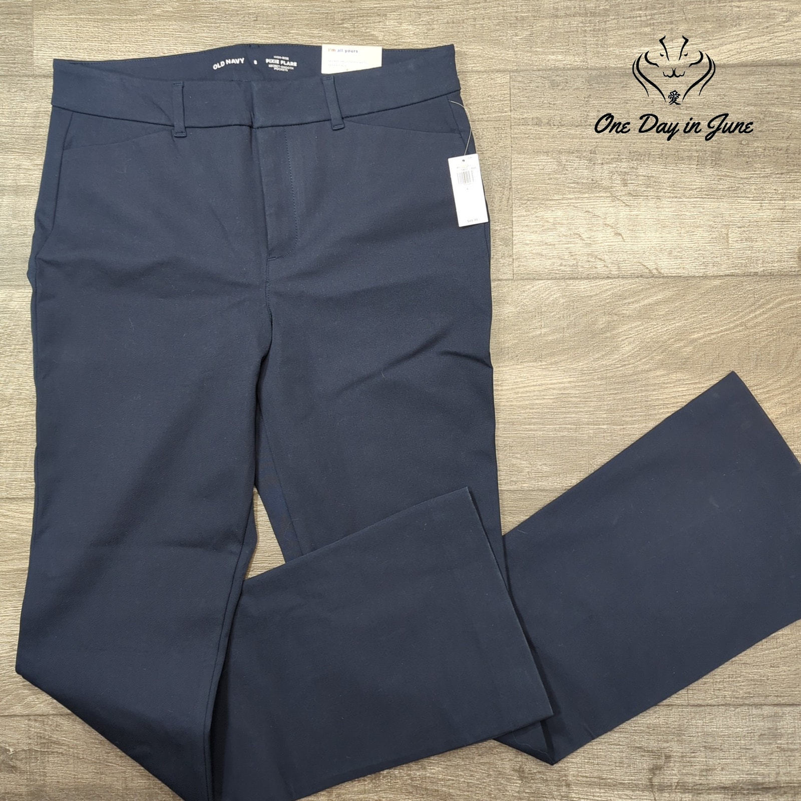 Old Navy High Rise Pixie Flare Pants Size 8