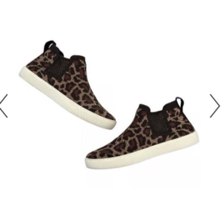 Rothys The Chelsea Wildcat Ankle Boot 10 LIMITED EDITION Slip-On Mid Leopard