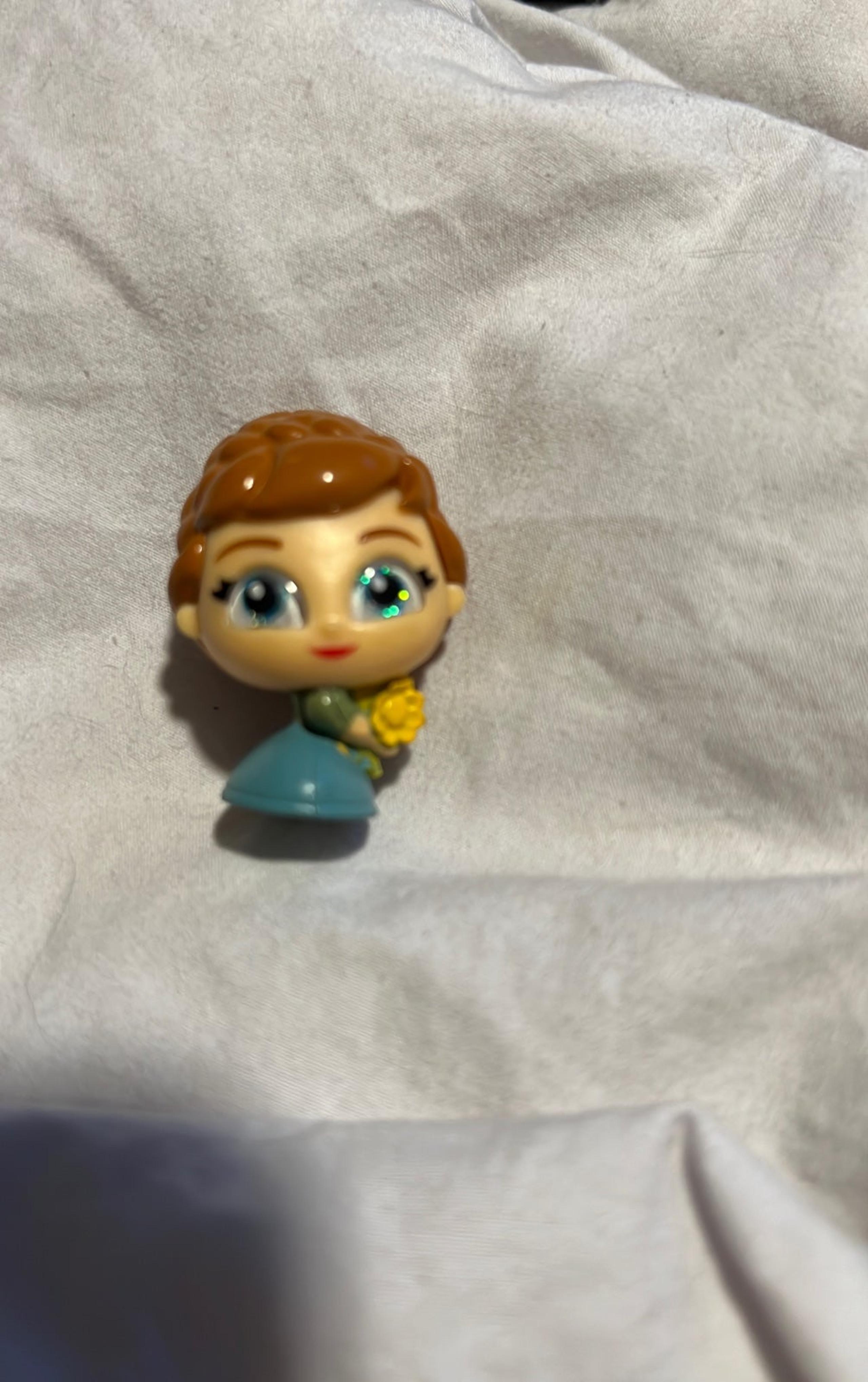 Disney doorables series 7