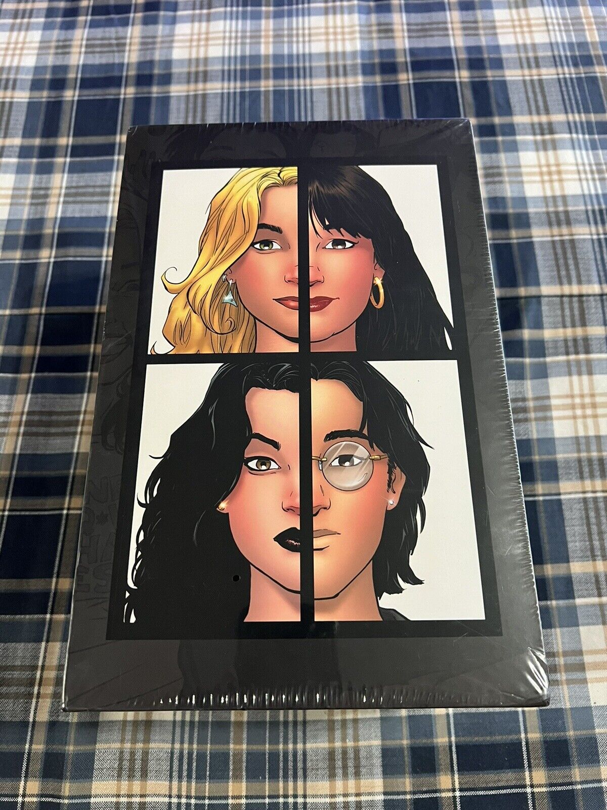 Strangers In Paradise Hardcover Omnibus Moore Slipcase Boxset