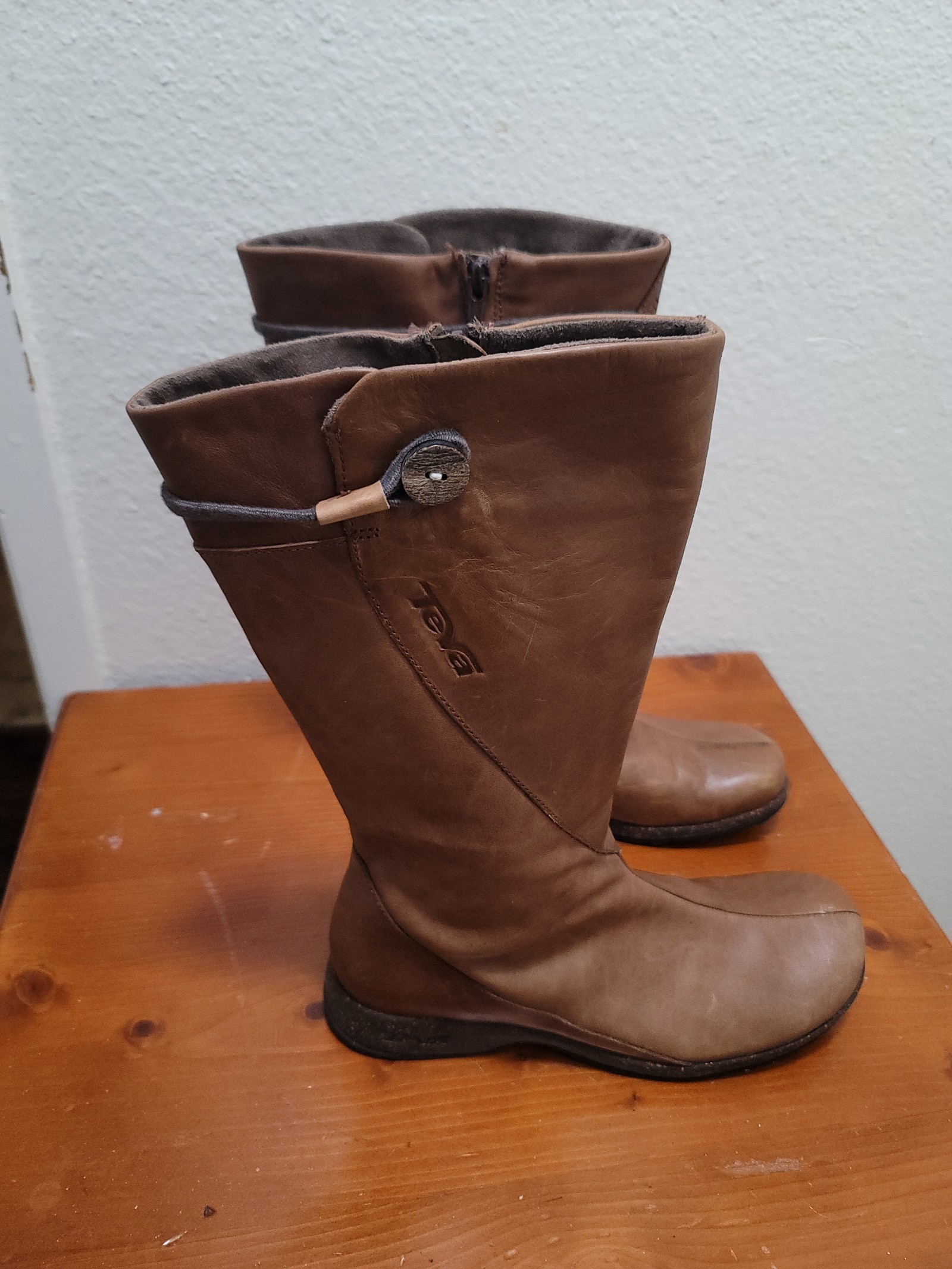 Teva Pull On Boots for Women Mercari