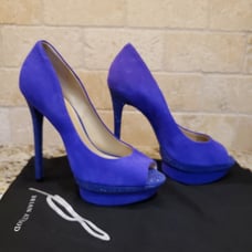 B by Brian Atwood electric blue platform heels size 7