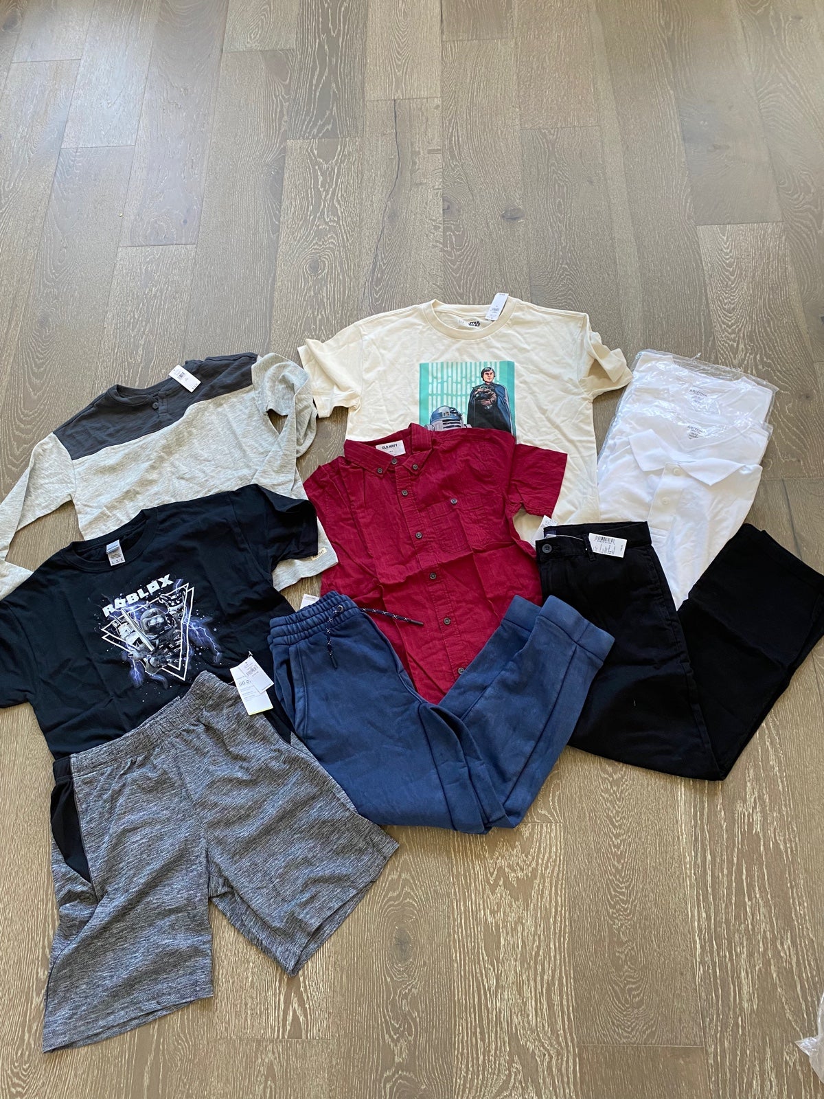 Bundle of boys clothing size large