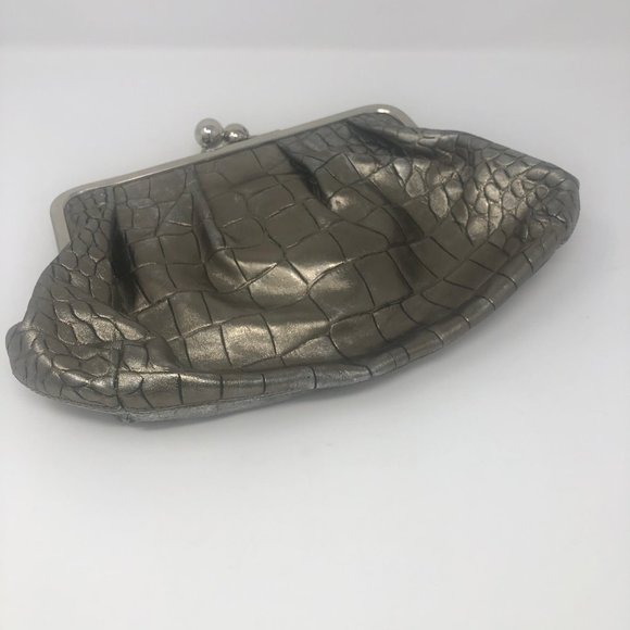 Goldenbleu shops Kisslock Clutch Metallic Snak