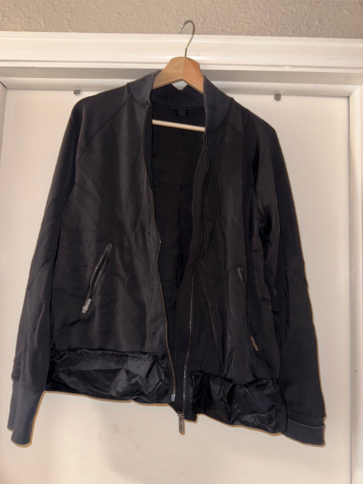 Lululemon Swept Along Jacket Black Size M