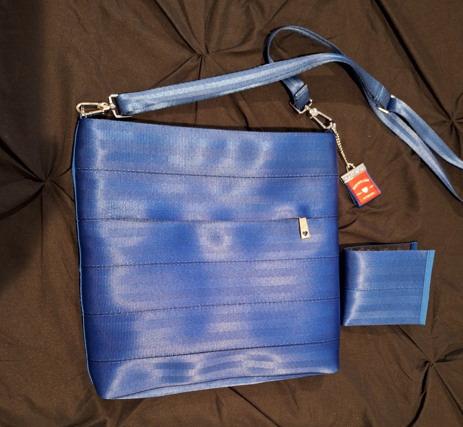 HARVEY'S SEATBELT BAG STREAMLINE CROSSBODY BAG & WALLET Cobalt blue color