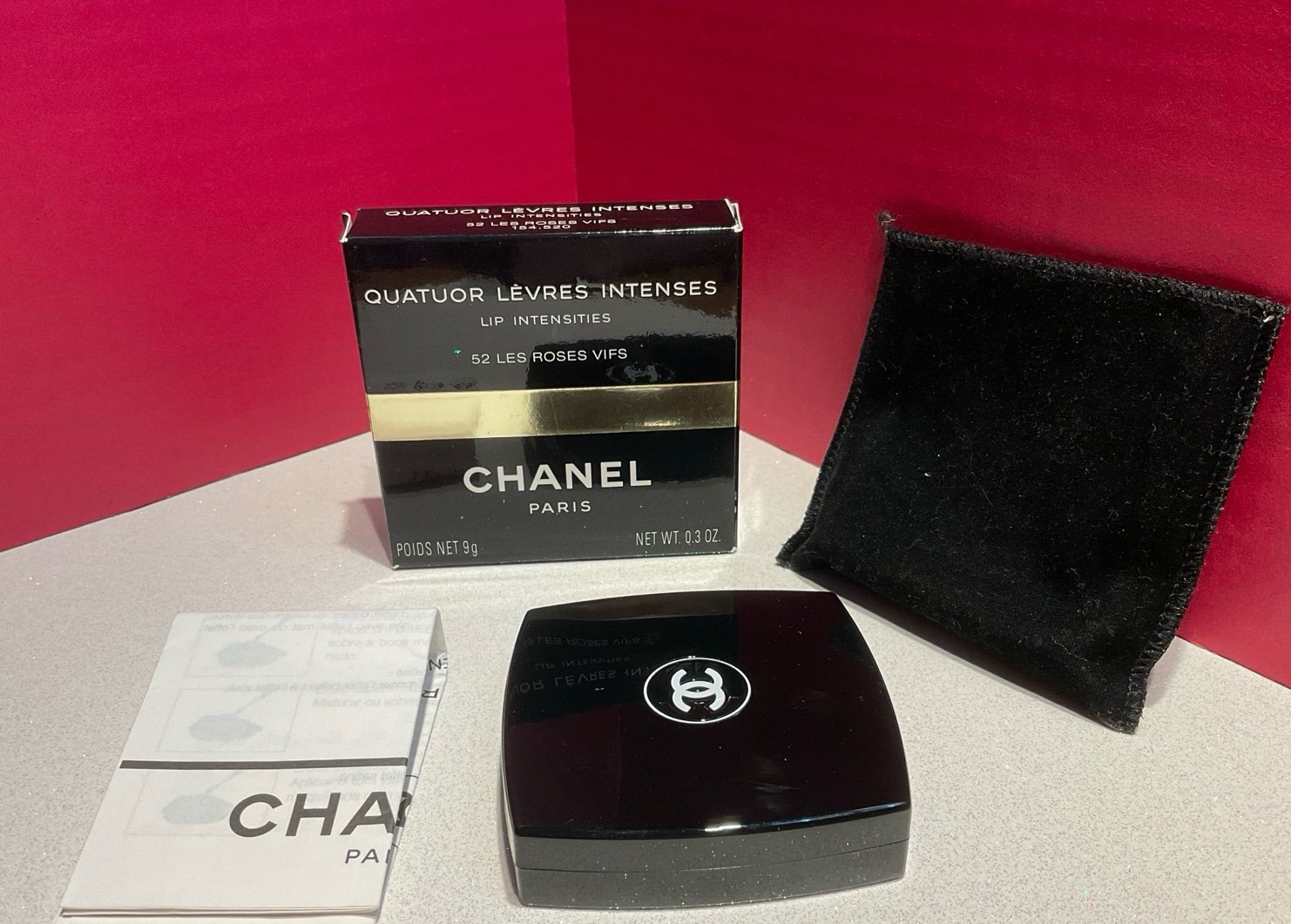 Chanel Quatuor Levres Lip Intenses #52 LES ROSES VIFS- Very Rare