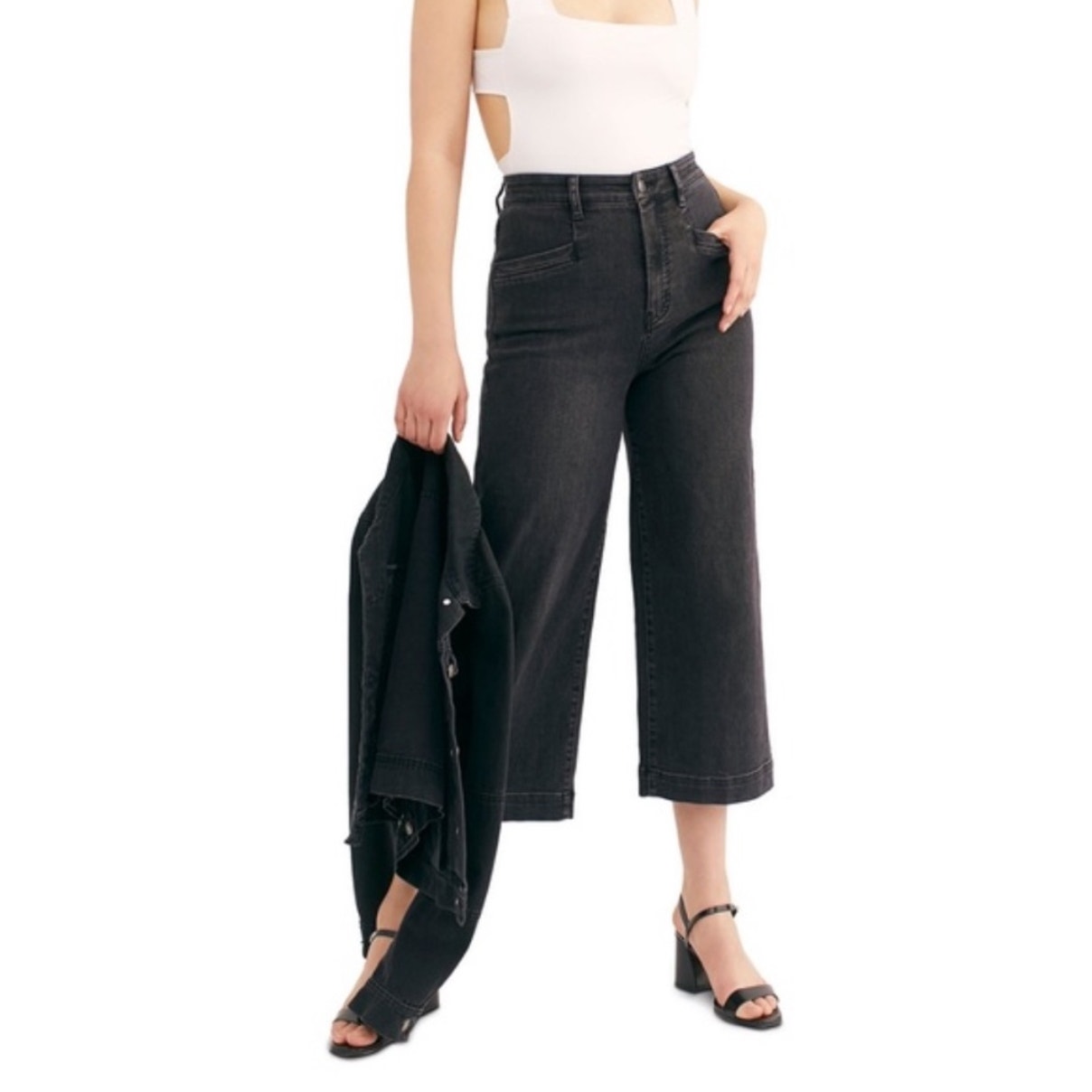 Free People CRVY Laced Up Barrel Leg Cropped Denim Jeans Black 34
