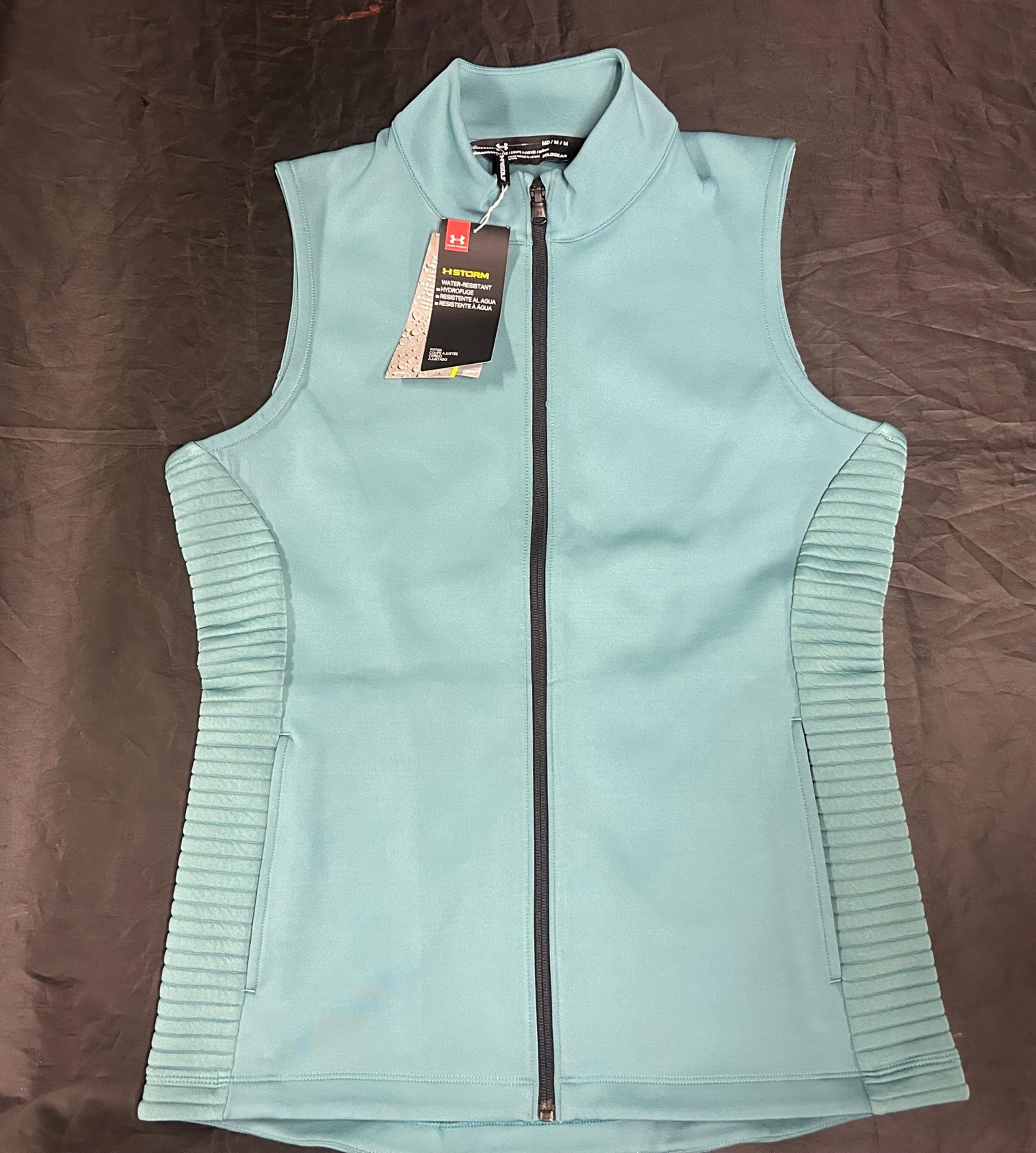 Under Armour green womens fitted cold gear vest size Medium