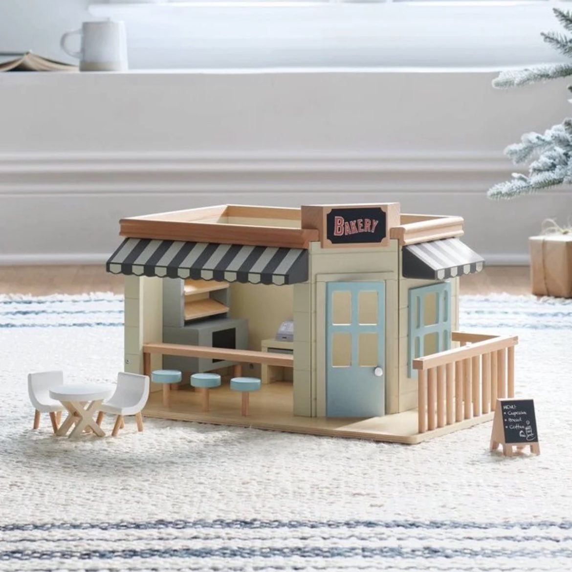 New in box Hearth & Hand Bakery set