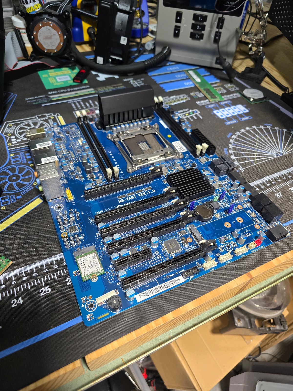 Dell Alienware MS-7A87 Area-51 R5 motherboard 0N4R4N W/ 16GB DDR4 + Wifi Card