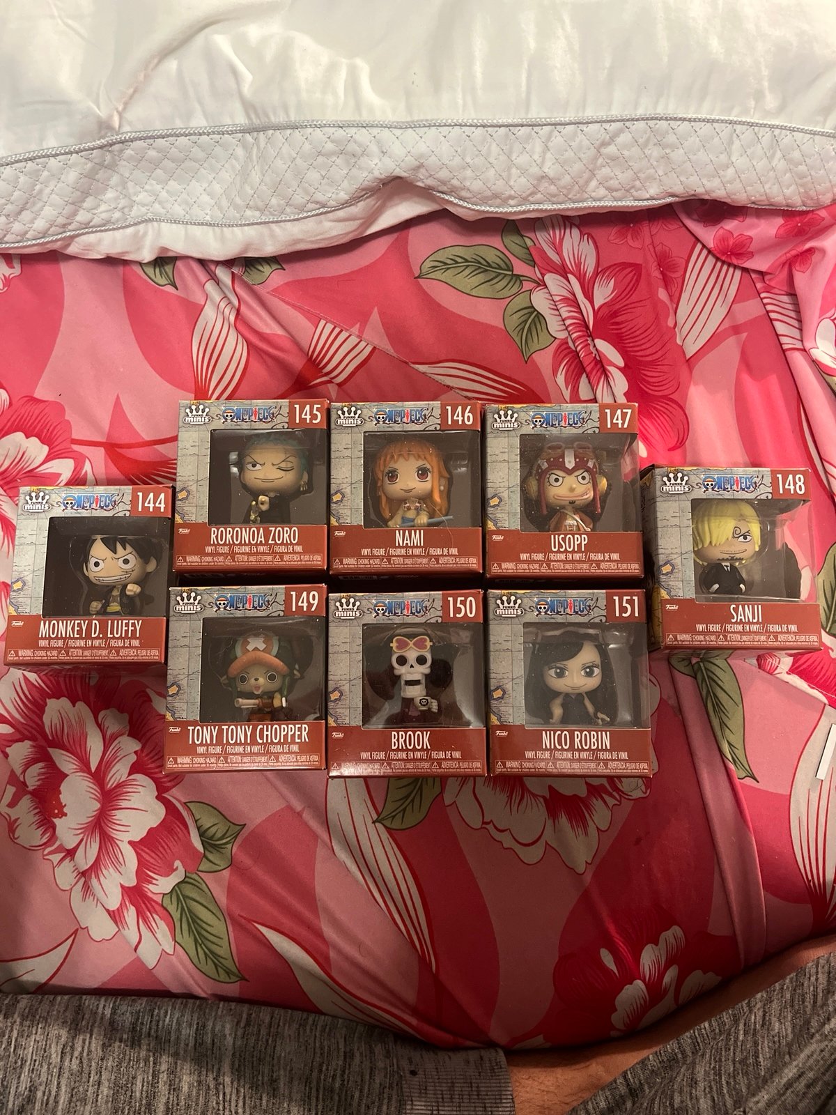 One piece mini figurines strawhats