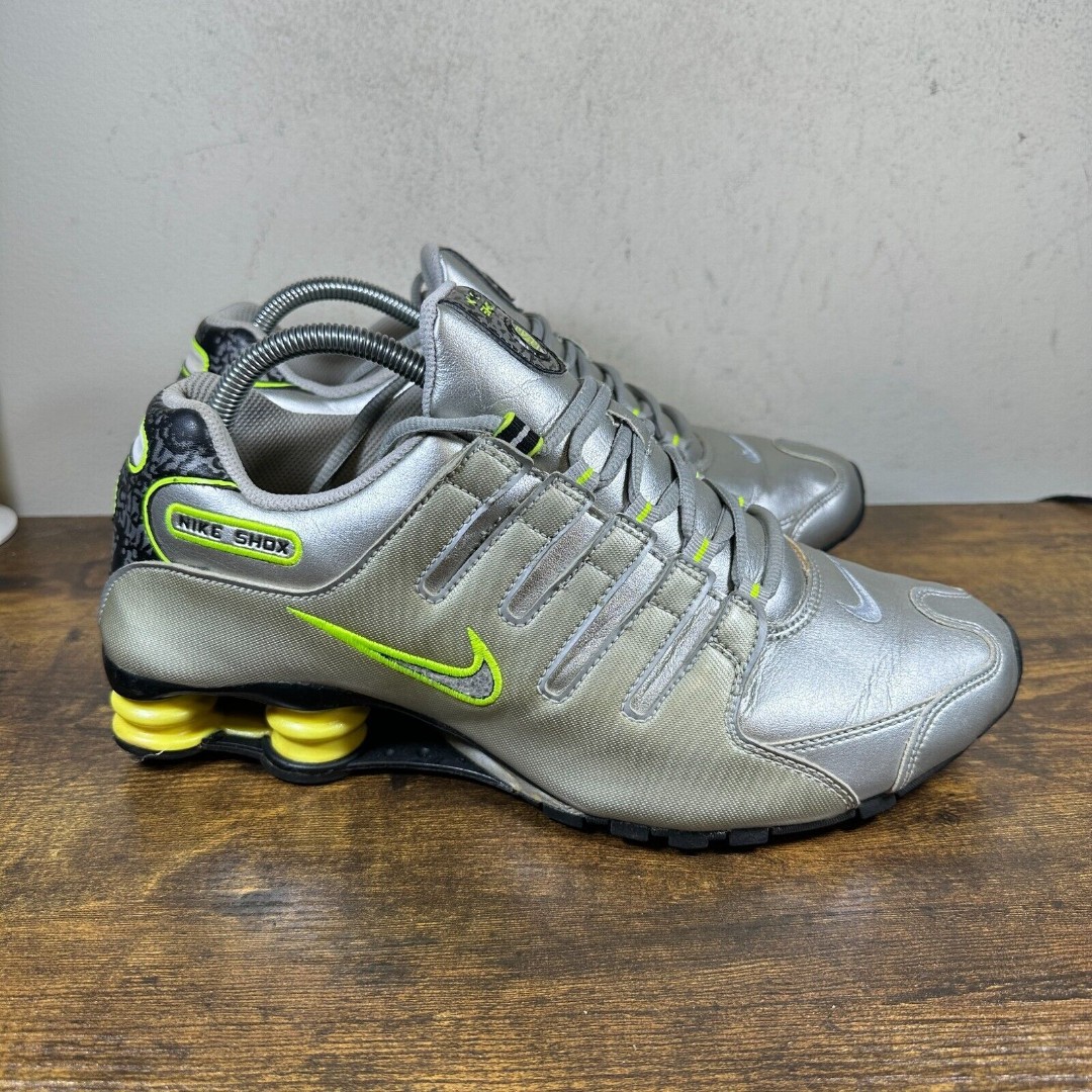 Nike Shox NZ Athletic Metallic Silver 378341-015 Men’s Size 10.5