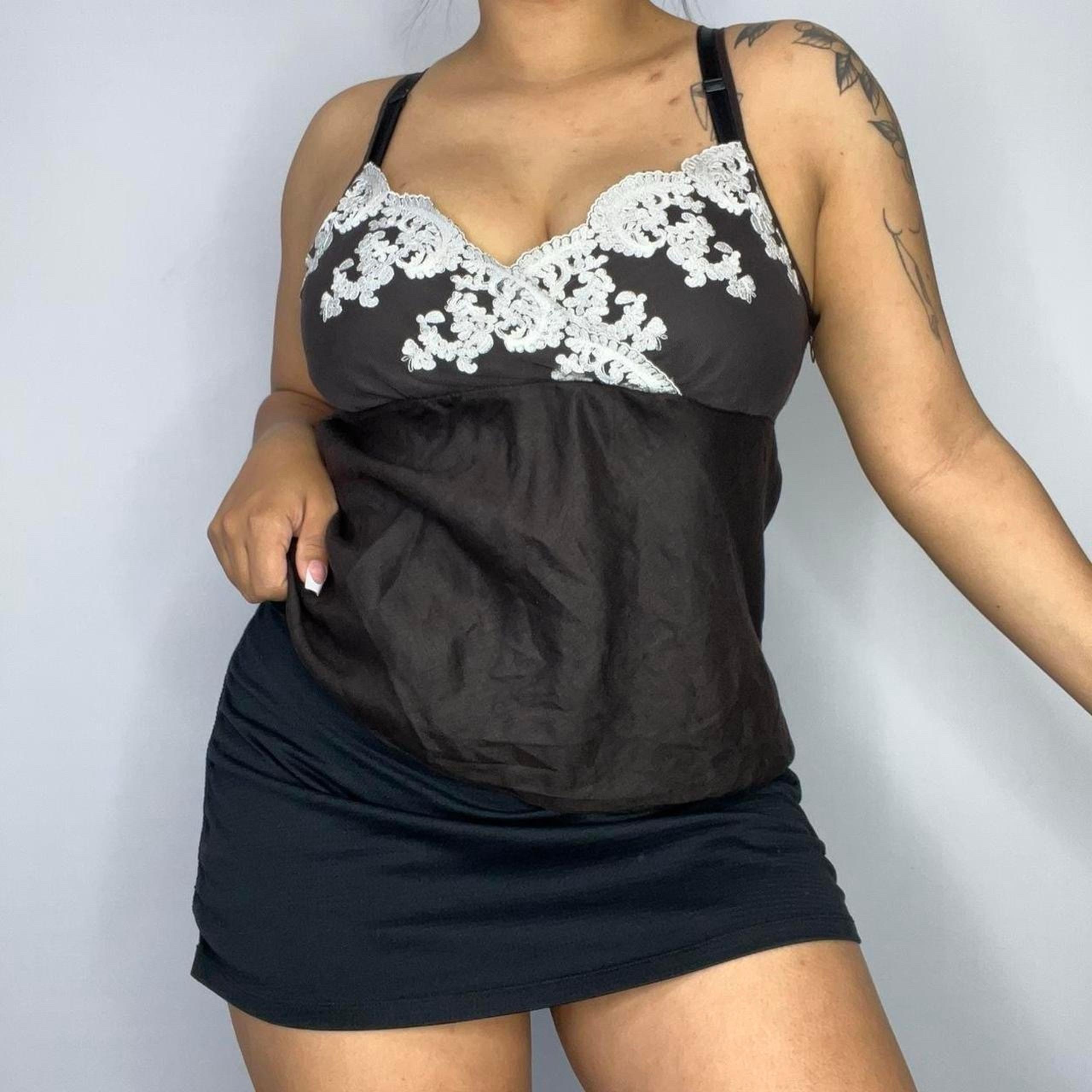 INC international Concepts. Y2k Brown Linen Floral Blouse Top. Lace Detailing