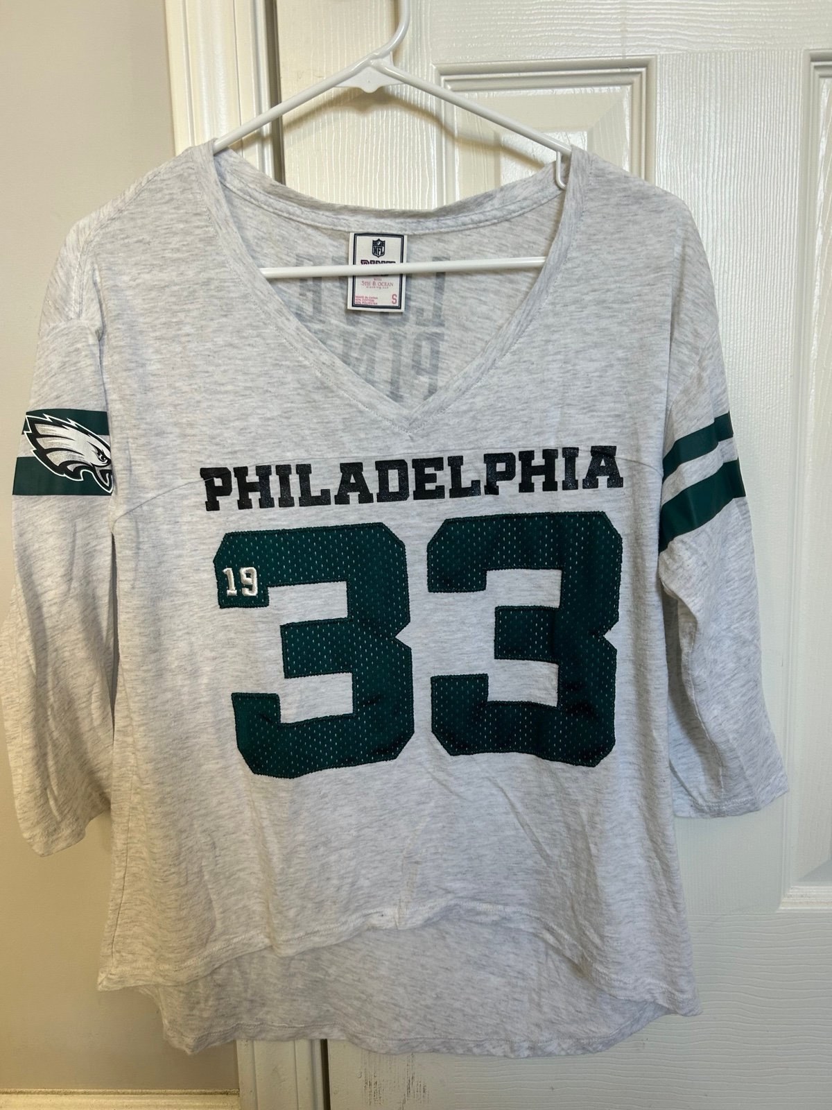 RARE Philadelphia eagles Victoria’s Secret PINK 5th & Ocean shirt, size small