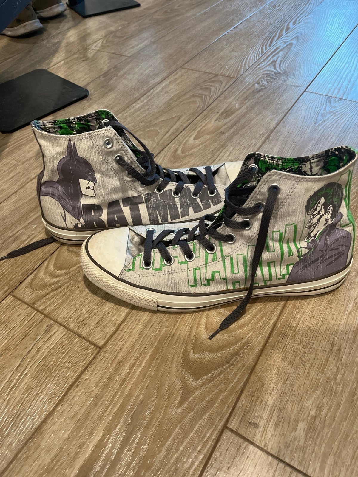 Batman converse