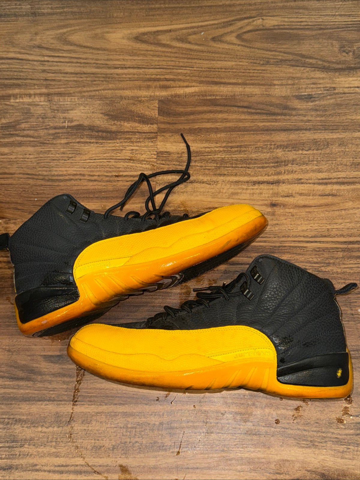 Nike Air Jordan 12 Black University Gold Taxi Retro XII Size 11.5 130690-070
