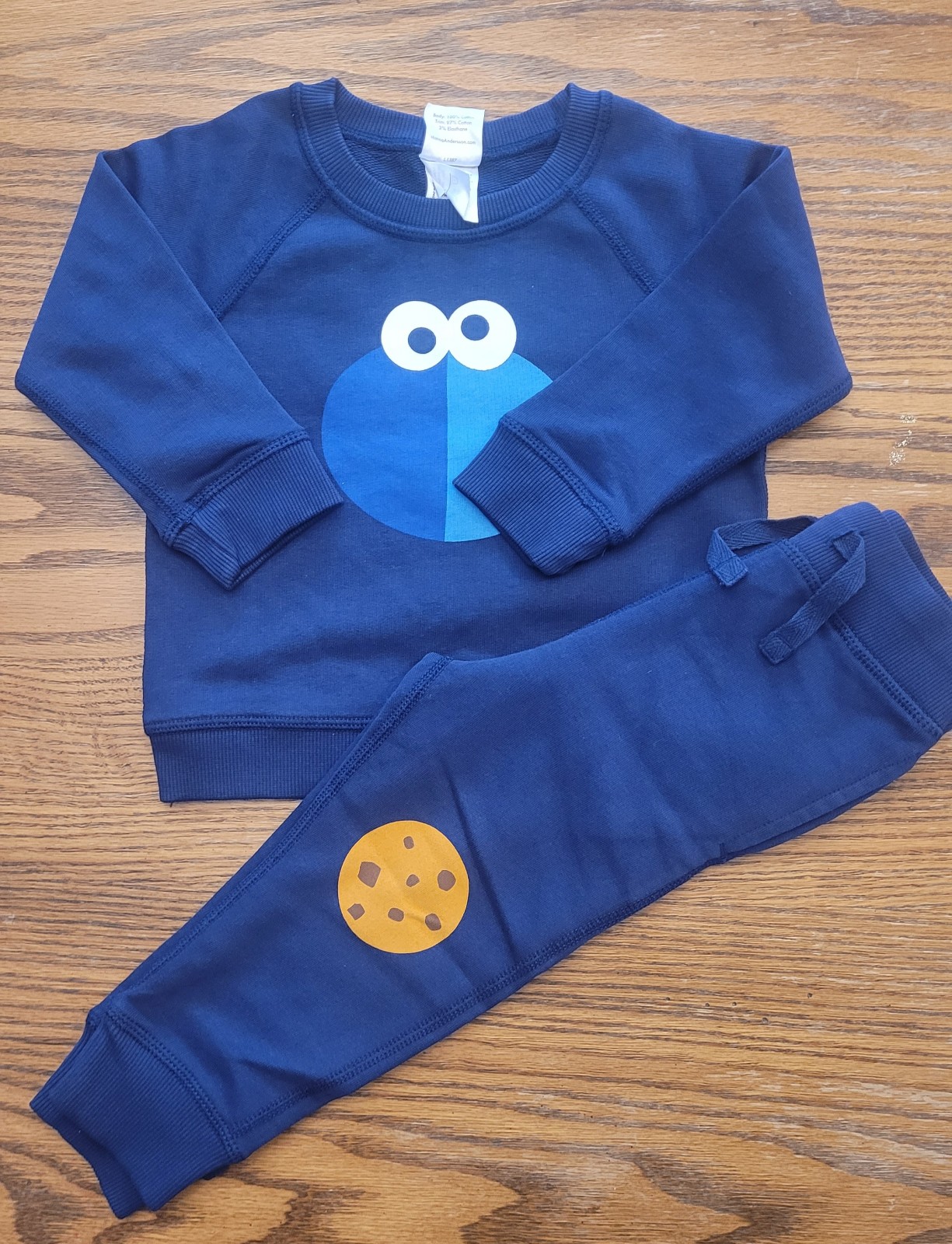 New Hanna Andersson Sesame Street Cookie Monster sweatshirt pants. Size 85/2.