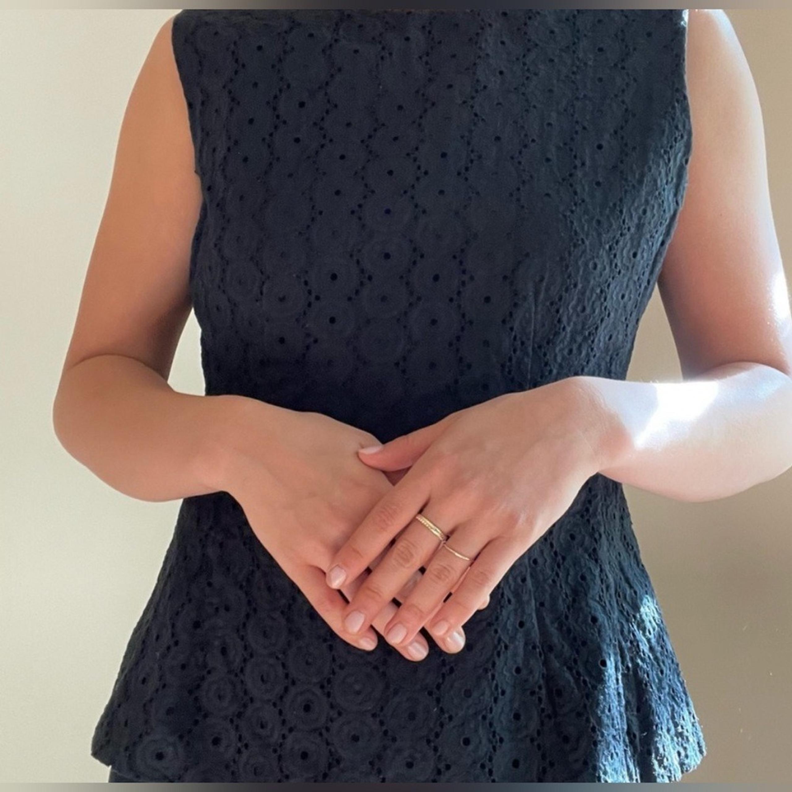 Kate spade peplum eyelet top side zip, Size M