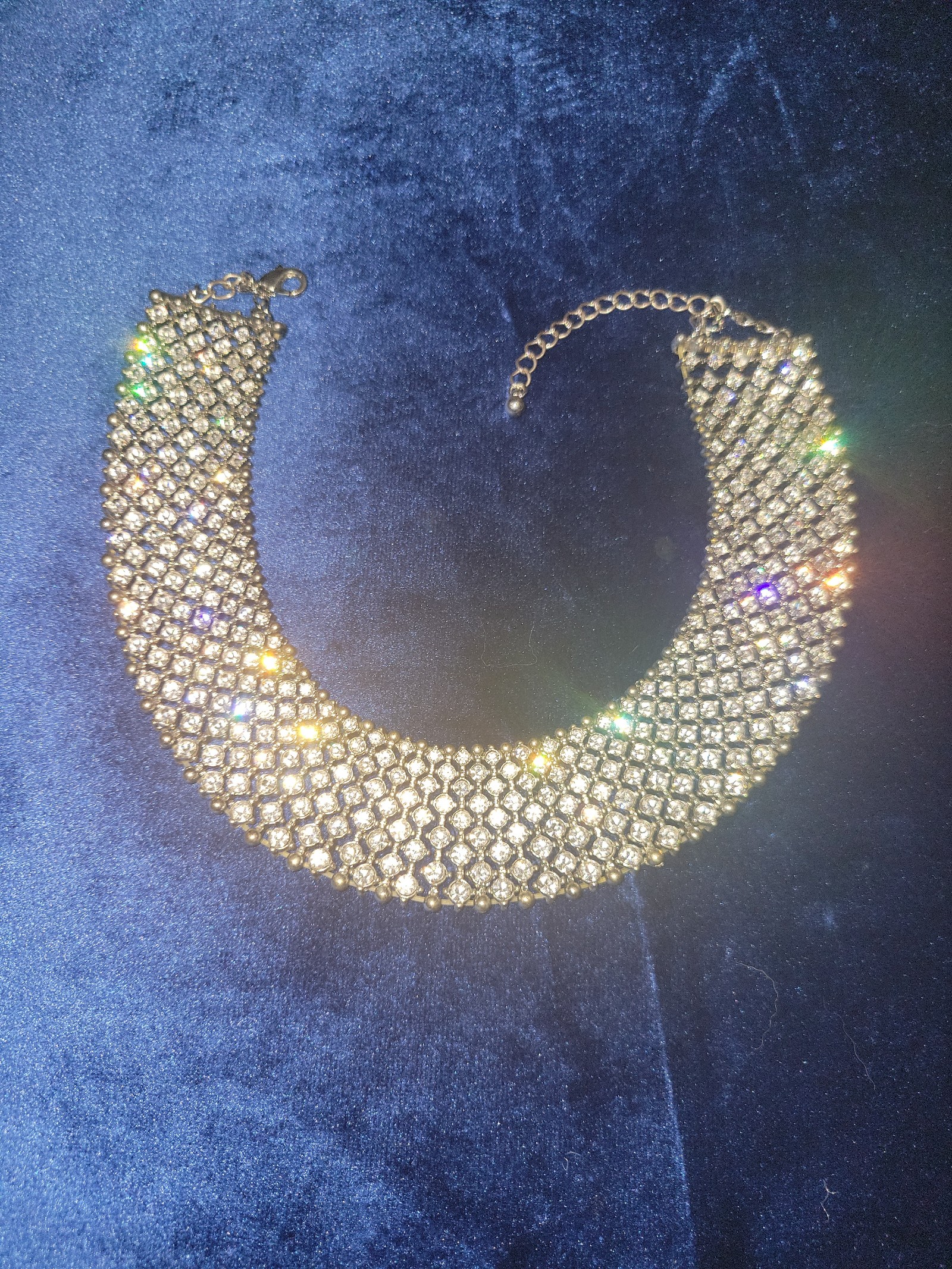 Rhinestone chocker