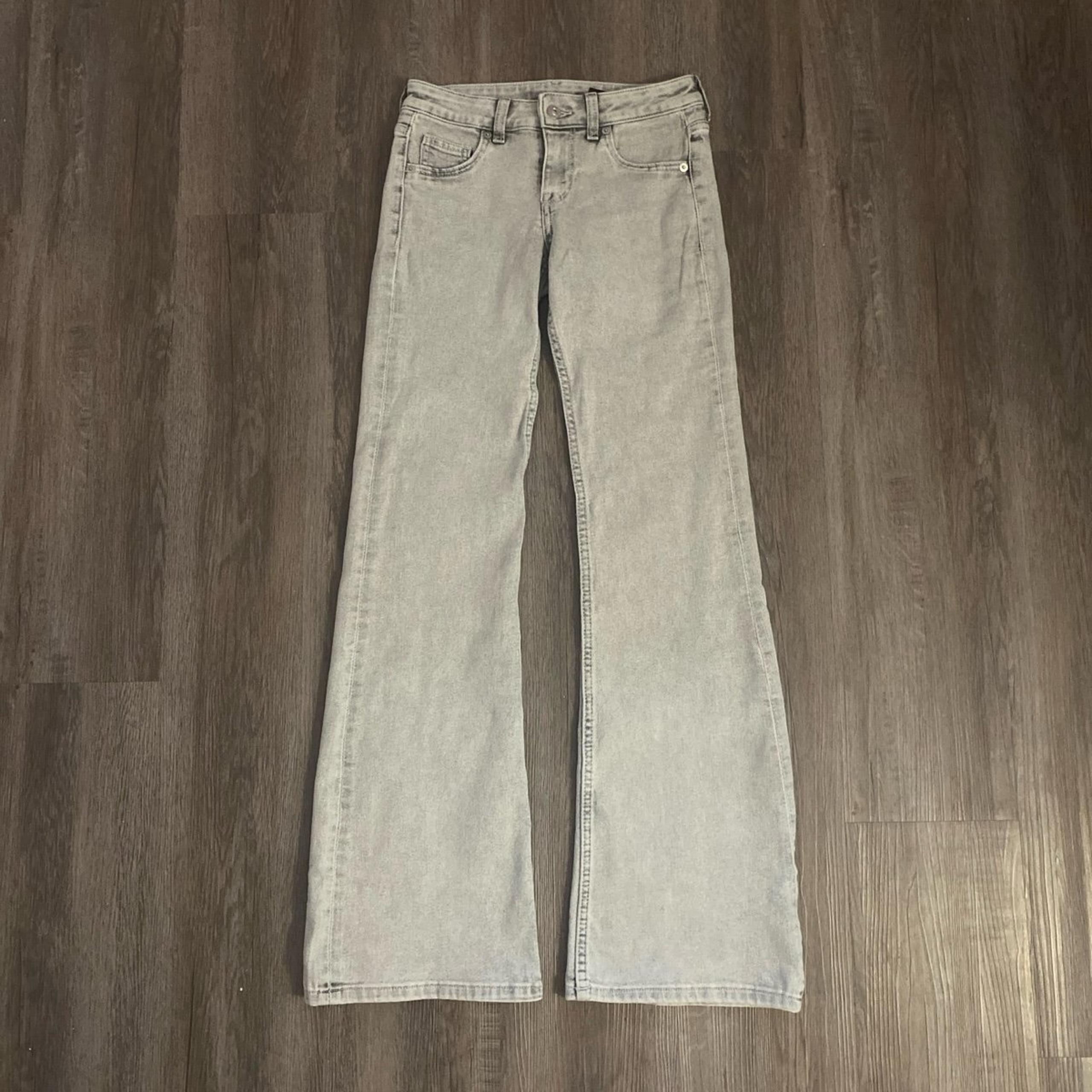 H&M lowrise Flared Jeans