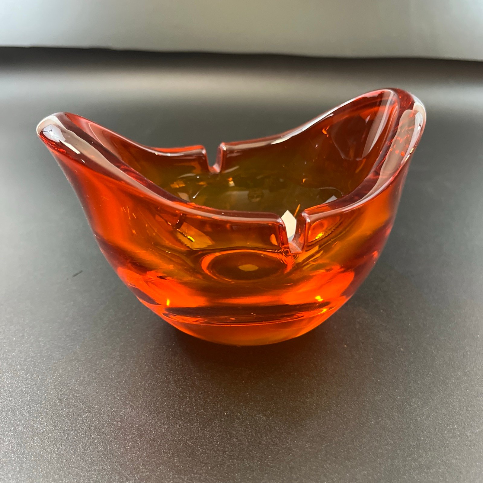 Vtg Viking Art Glass Orange Persimmon Ashtray Heavy Atomic MCM Mid Century 6.5