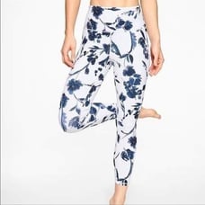 Athleta Blue and White Water Flower Leggings Size Small