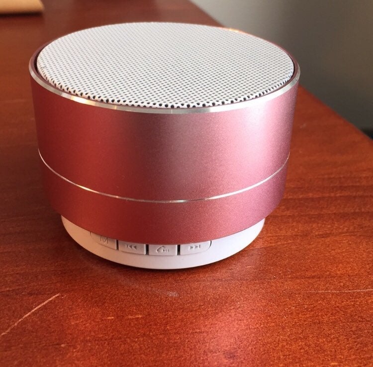 Mini bluetooth speaker