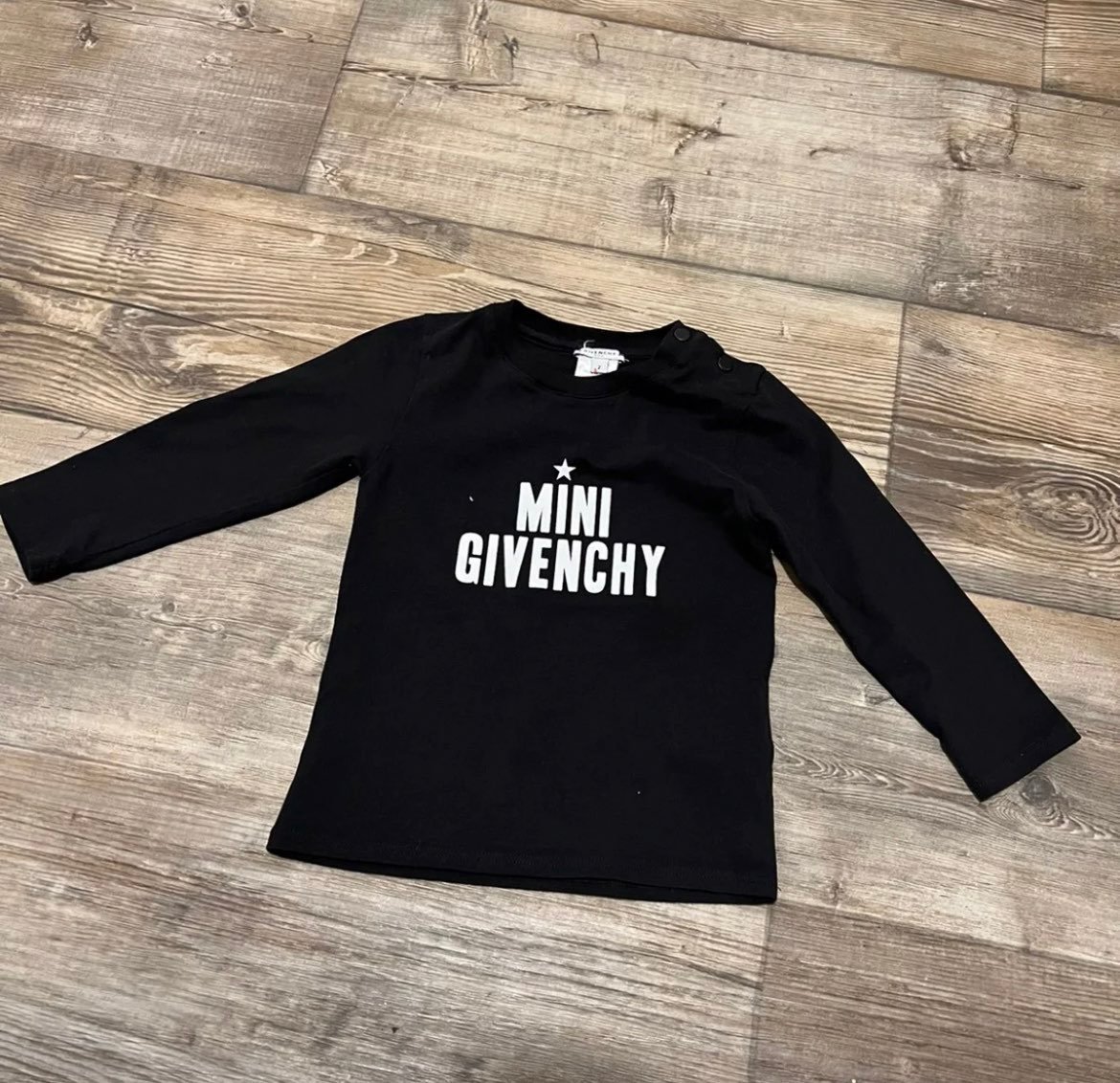 Mini Givenchy OUTFIT