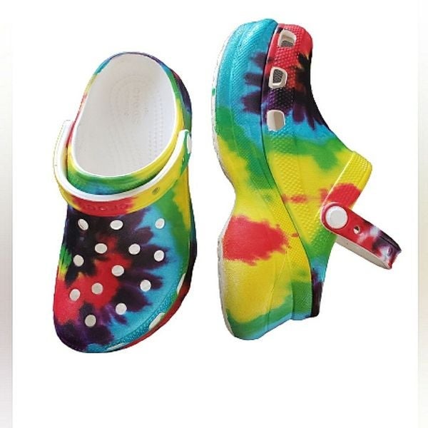 Crocs Platform Bae Tie Dye Rainbow Slip-On Mules Clogs Women's Size 4