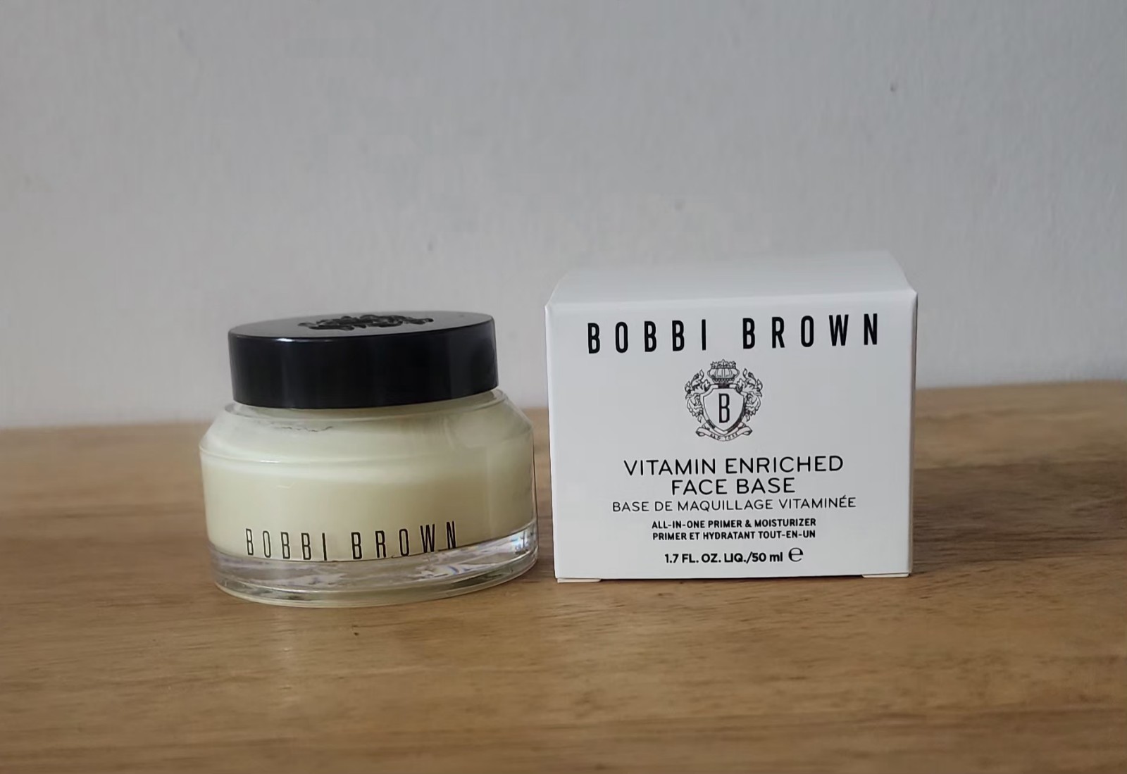 Bobbi Brown Vitamin Enriched Face Base Moisturizer & Primer 50 ml/1.7 oz.