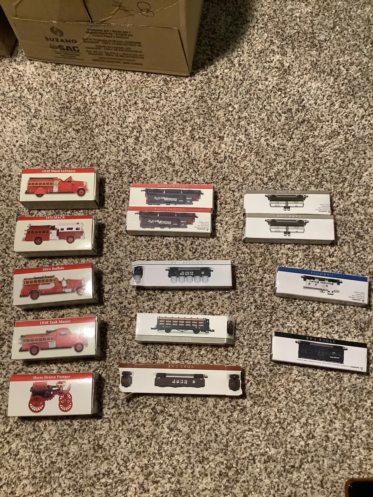 15 die cast traincars from 1999-2000