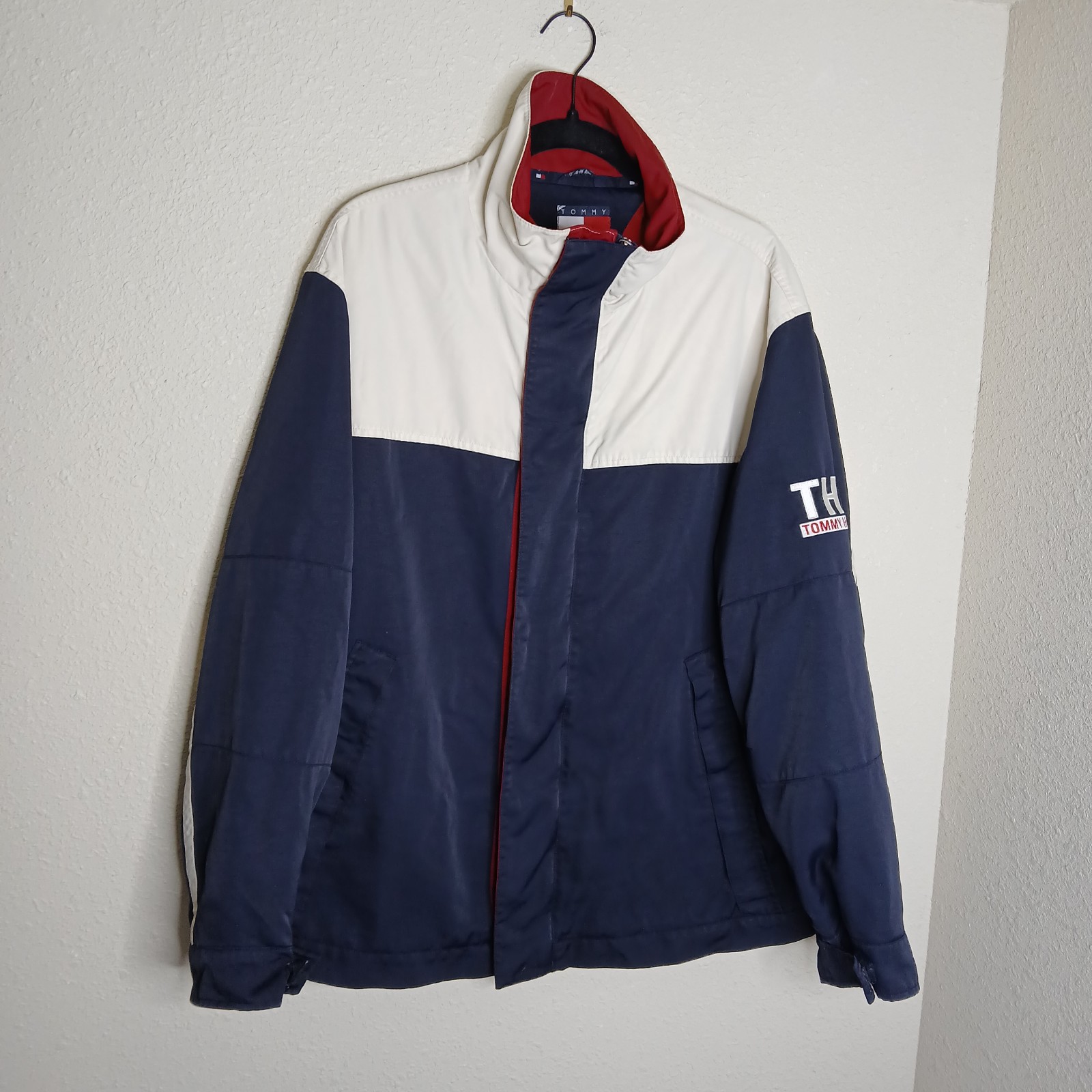 Vintage Men's Tommy Hilfiger Windbreaker Jacket Coat Size Xl
