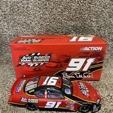 Bill Elliot 1:24 scale Bumper to Bumper NASCAR diecast Mint Condition