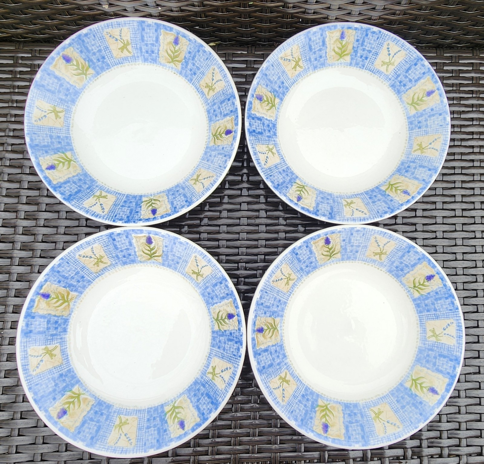 Vint. Pier 1 England Angleterre Hydrangea Soup/Salad/Cereal Bowls 8”
