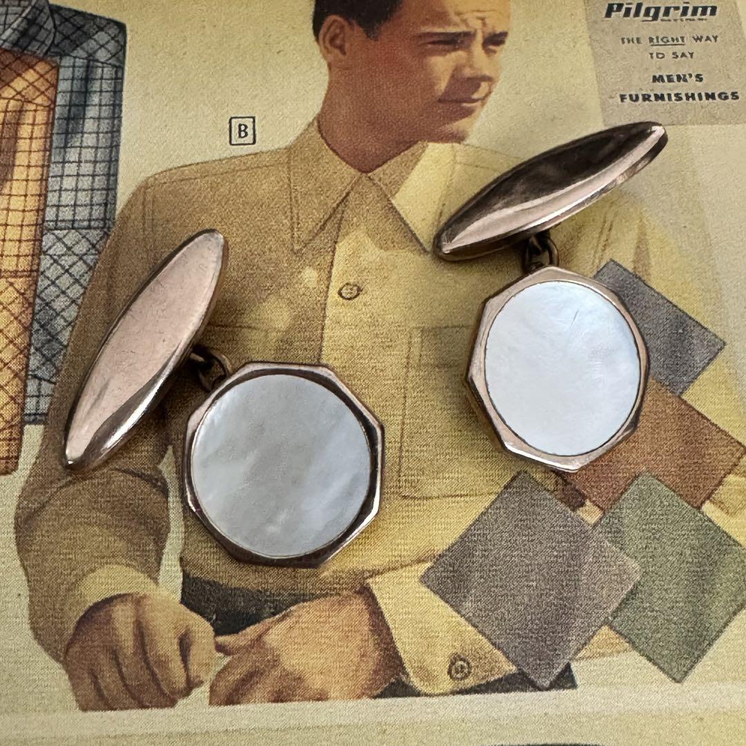 Cufflinks with Chain, Vintage Gentleman's Antique Gold, Movable, 30s Decorated Cufflinks