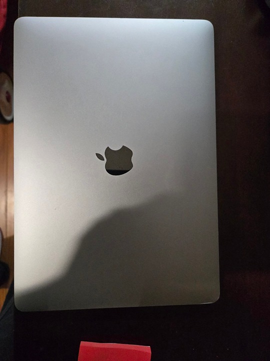 MacBook air 13 2019 space grey