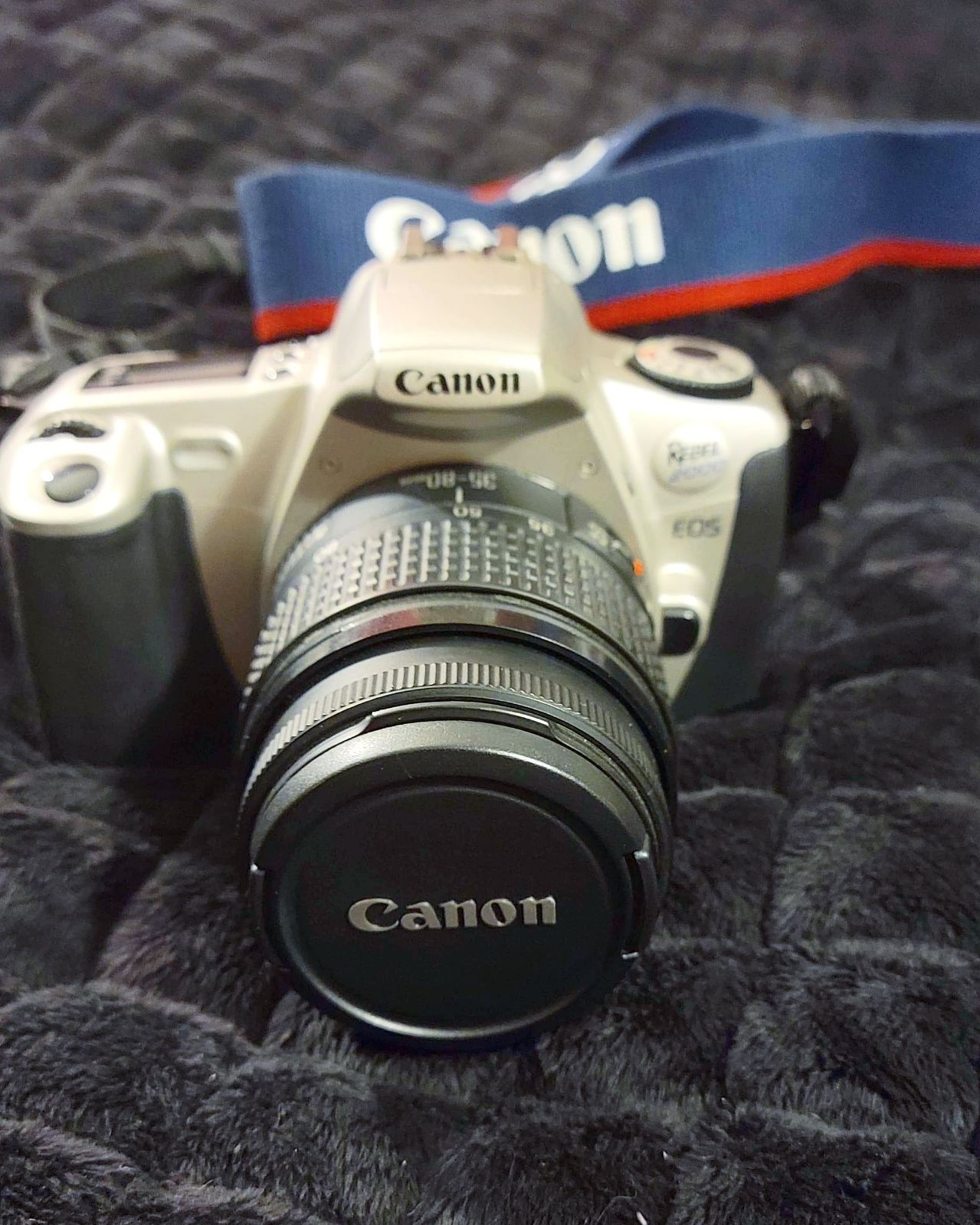 Canon Rebel 2000 eos Film camera with to