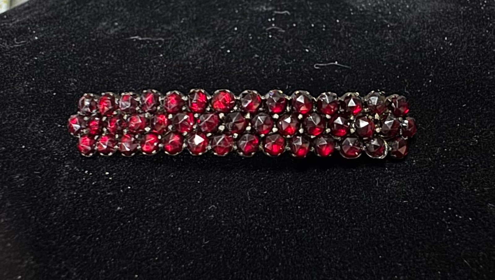 Antique Victorian Bohemian Faceted Garnet Gilt Over Brass 3 Row Bar Pin ~4.39g