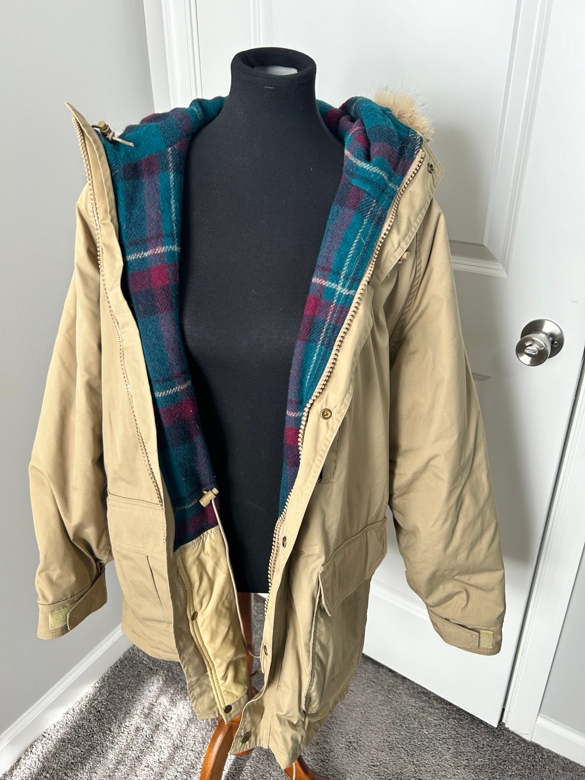 Woolrich Jacket Size Medium