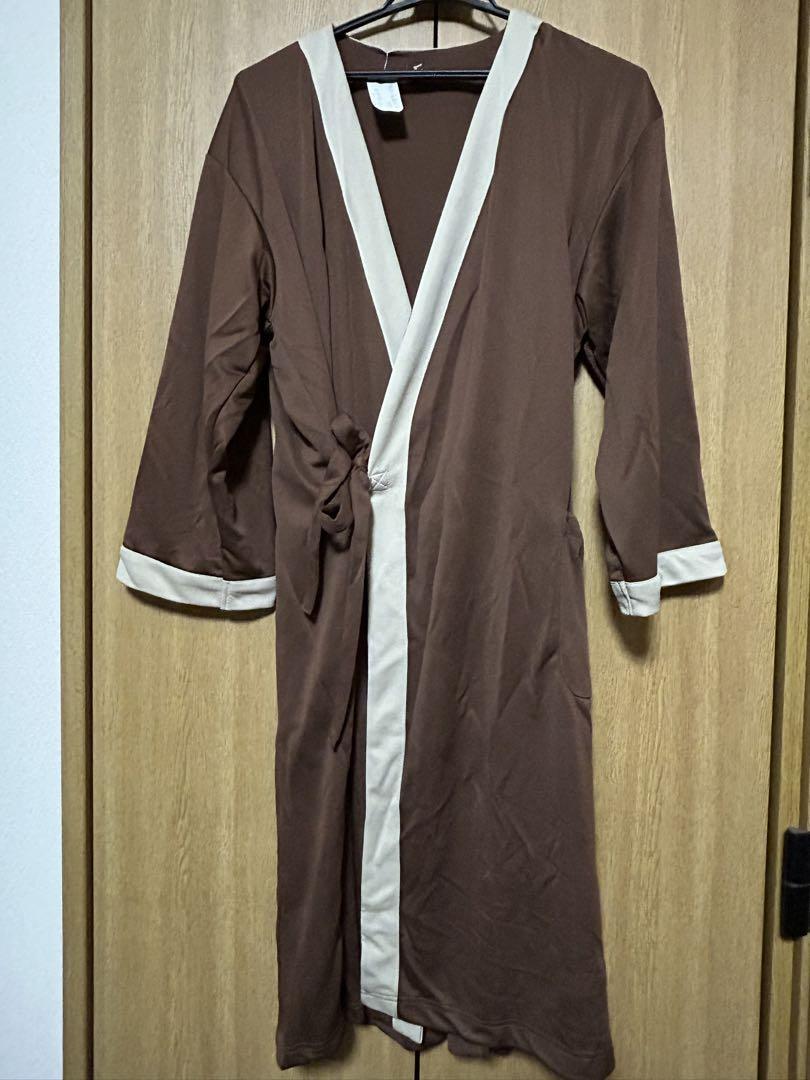 Brown Robe-Style Bathrobe