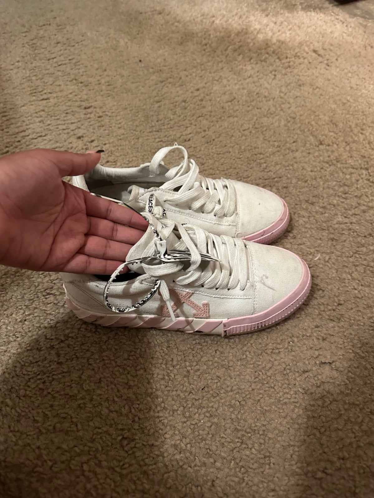Off-White Sneakers