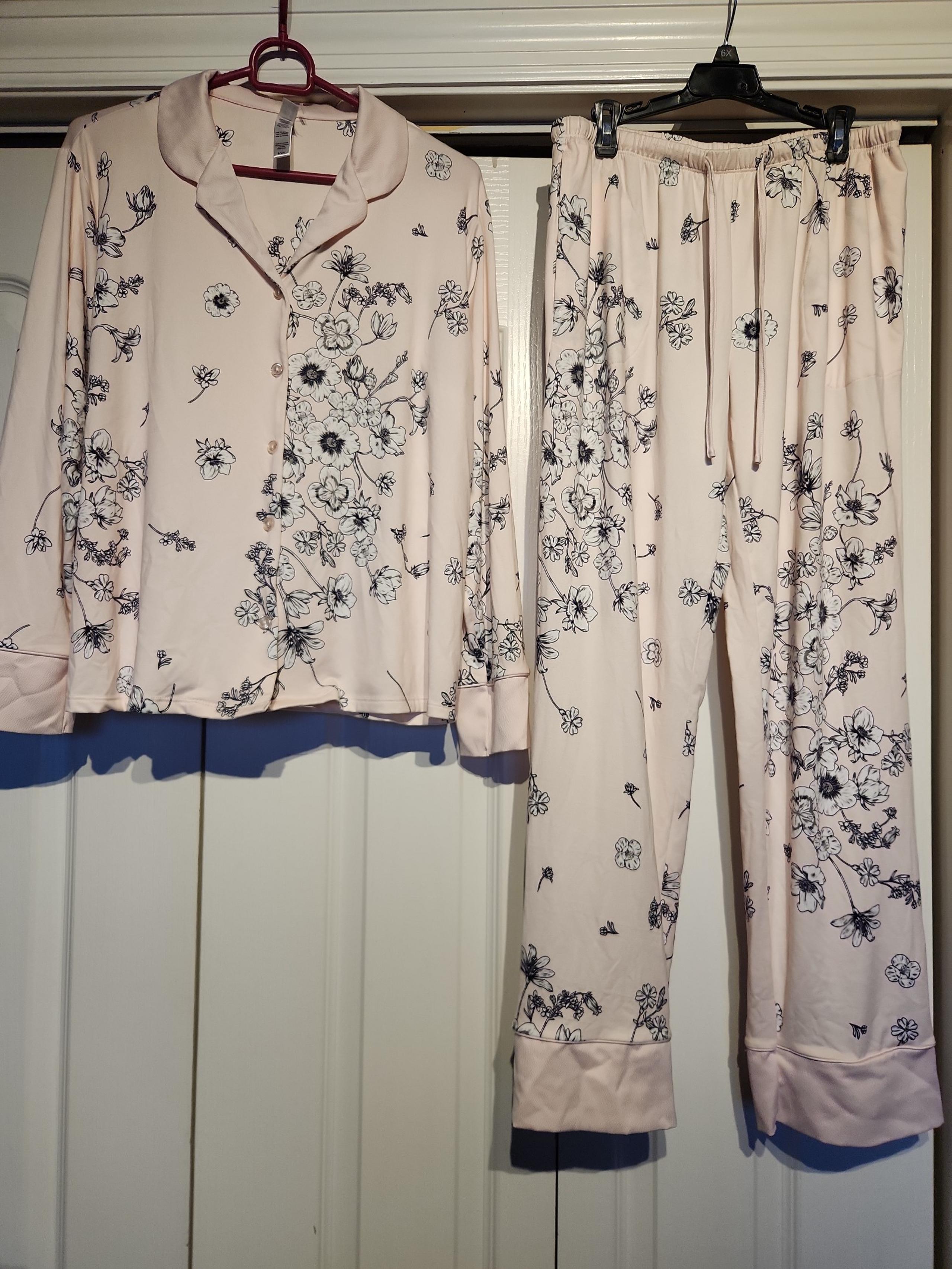 Flora Nikrooz PJ Set S